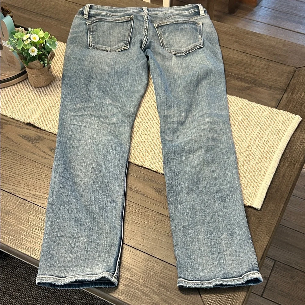 SILVER JEANS SUKI Straight Leg Classic Light Blue Women's Jeans Size 31